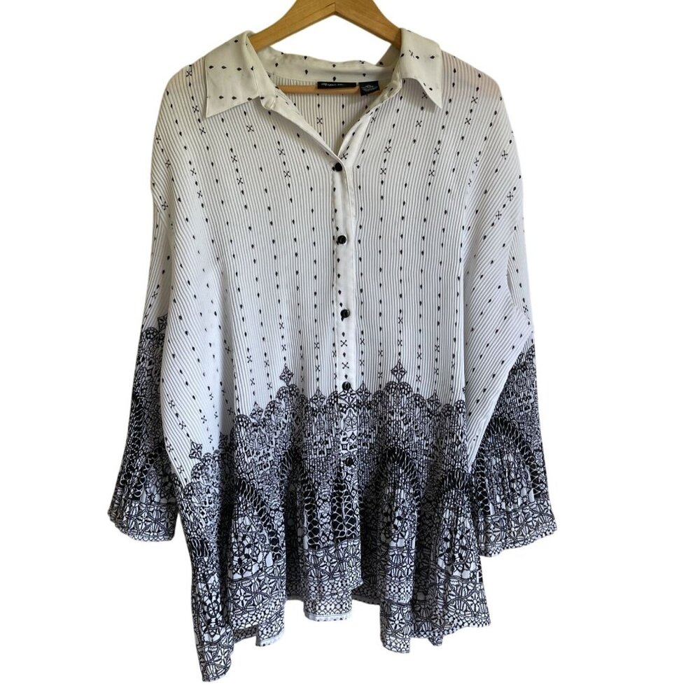 Maggie Barnes 1X 18/20 White Black Crinkle Pleated Collared Tunic Top